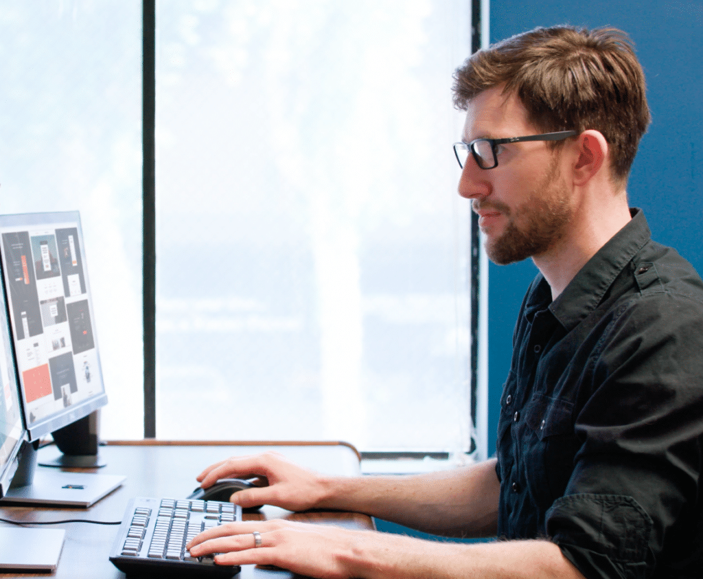 chris_lendzion_focused_at_desk